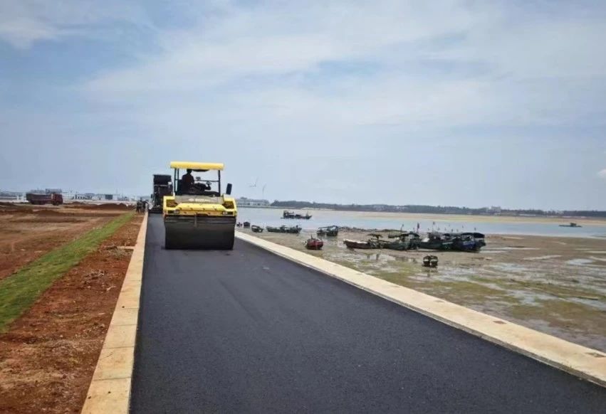 1752550521543173.jpg 臨高金牌港海堤建設項目進入完工驗收階段.jpg